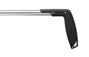 With the exact length of 100 cm it is guaranteed that you can always cut from a safe distance - without having to place your arm or head in the danger zone below the big bag. The eyelet can be used to fasten the knife.