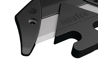 Concealed blade