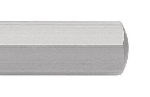 Le manche est de forme hexagonale pour une raison précise. C'est ce détail qui empêche que votre outil de découpe roule et tombe de la table.