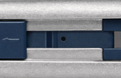 You would like to avoid risks in your job, wherever possible? That's understandable. An unpainted handle minimises the risk of contamination of the production process.