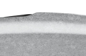 L'impugnatura leggermente arrotondata si adatta perfettamente alla vostra mano. E non abbiamo trascurato neanche il pollice. Per questo il coltello è munito di slitta con Soft-Grip, che è inoltre particolarmente restistente allo scivolo.